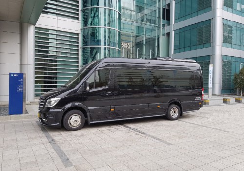 Benz Sprinter_Beside-1