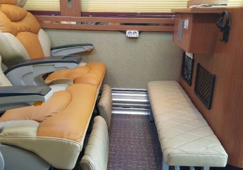 28 premium bus 5